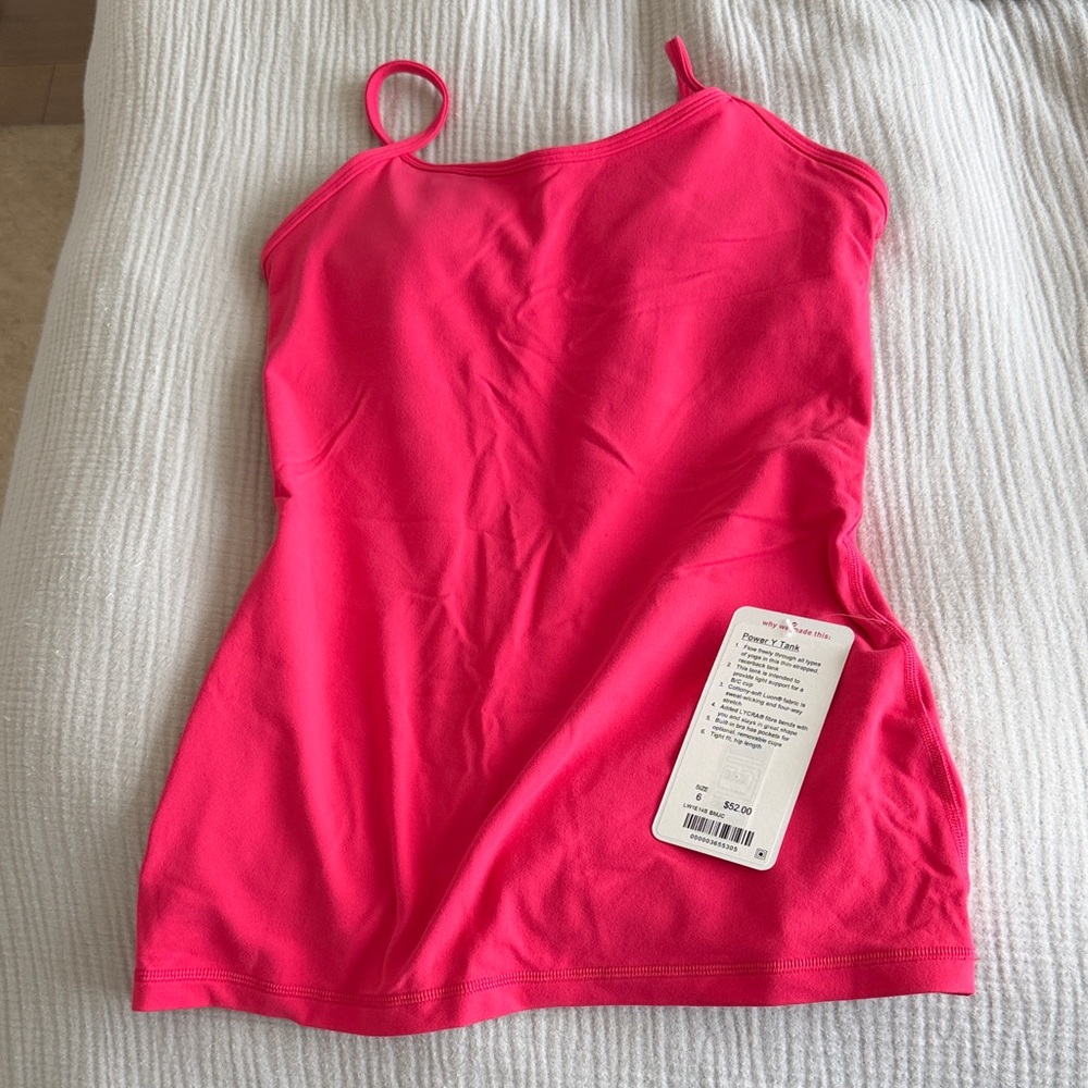 *NWT* Power Y Tank 
See tag photo for details!